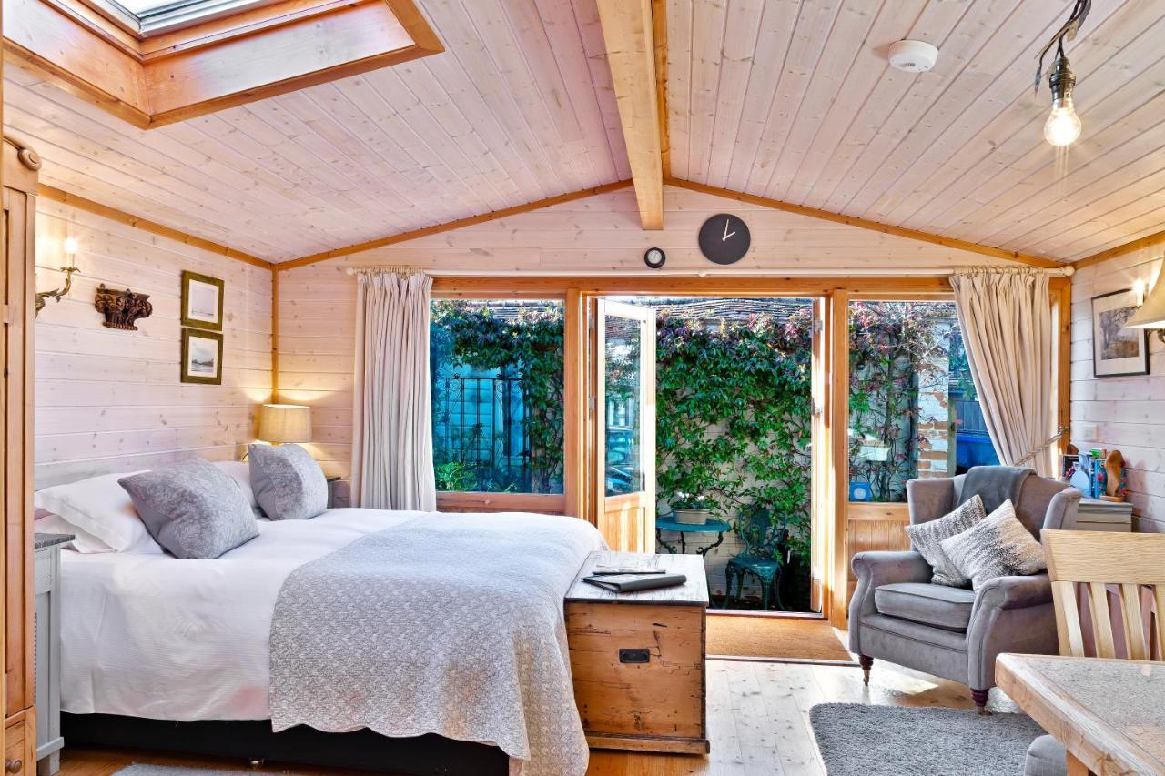 The Lodge - Luxury Lodge With Super King Size Bed, Kitchen & Shower Room Hurstpierpoint Exteriér fotografie